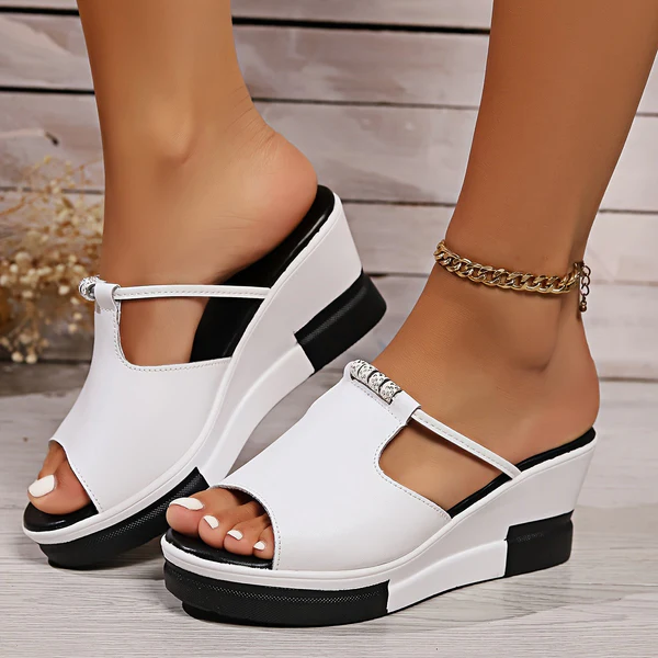 Clarisse™ Orthopedic Comfort Sandals