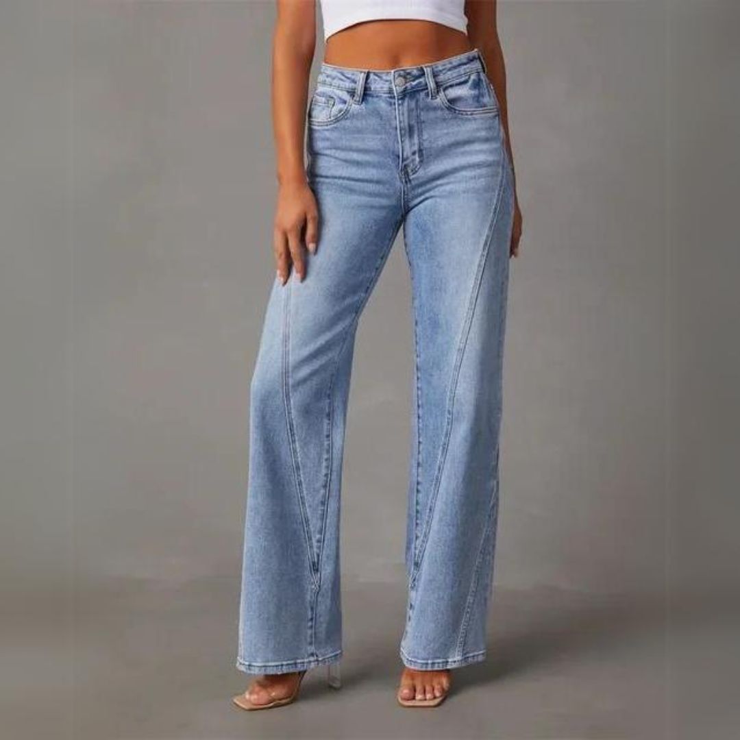 Jamie™ Flared Denim Jeans