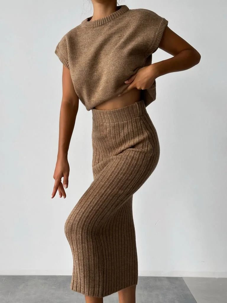 Attire | Elegant Sleeveless Cardigan and Knitted Skirt