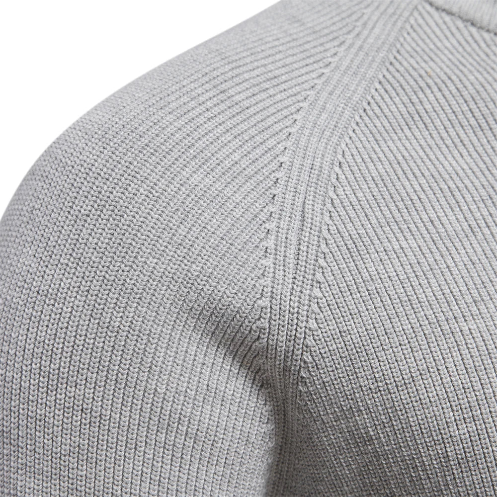 Max™ Classic Zip Pullover