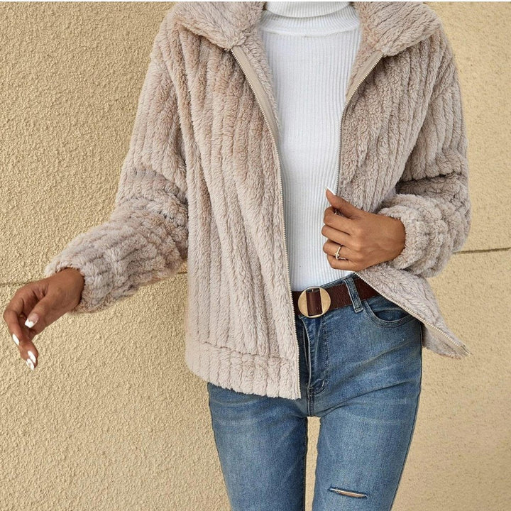 Zoë - Casual Plush Cardigan